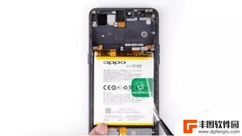 oppo手机屏幕怎么拆下来 OPPO R15手机屏幕拆解步骤图解