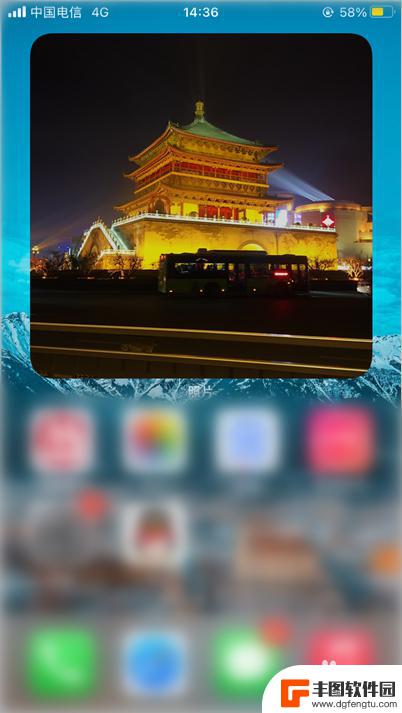 iphone桌面组件怎么设定照片 iOS14怎么设置桌面喜欢的照片