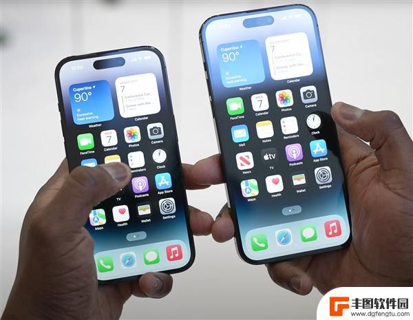 iPhone17系列屏幕曝光，全新高刷屏幕无需贴膜，苹果终于投入研发