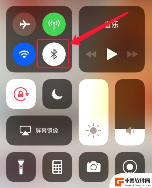 两个手机相册怎么互传 iphone怎么实现照片共享