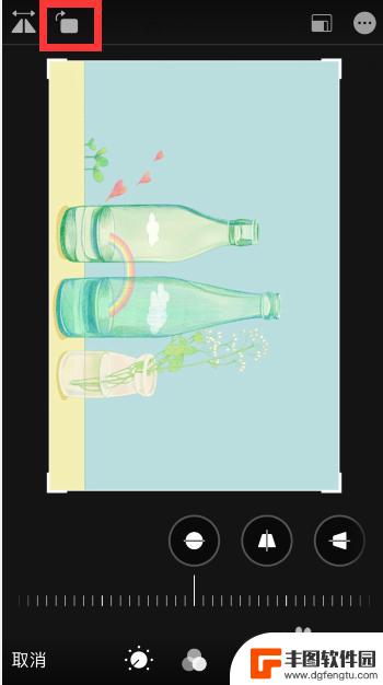 苹果手机如何将图片翻转 iOS照片怎么进行镜面翻转